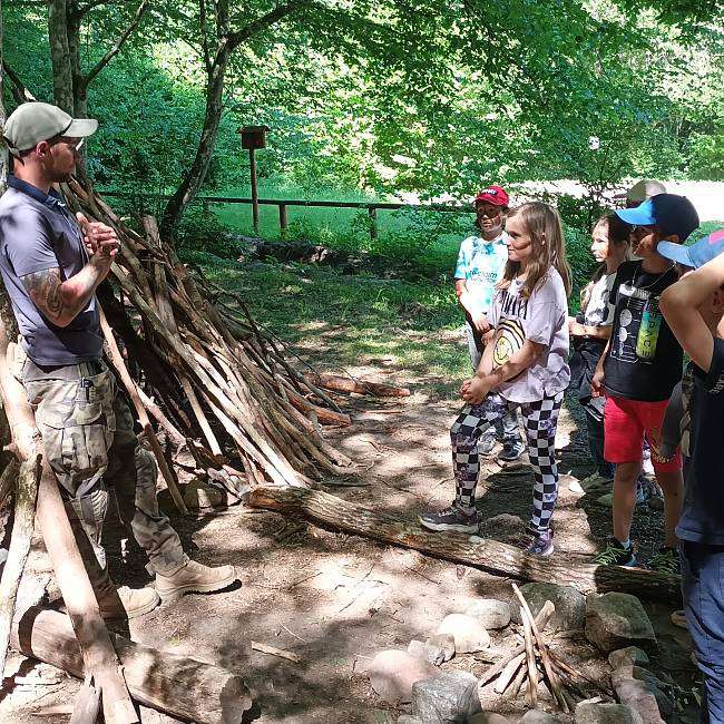 Grafika Runowo dla szkół